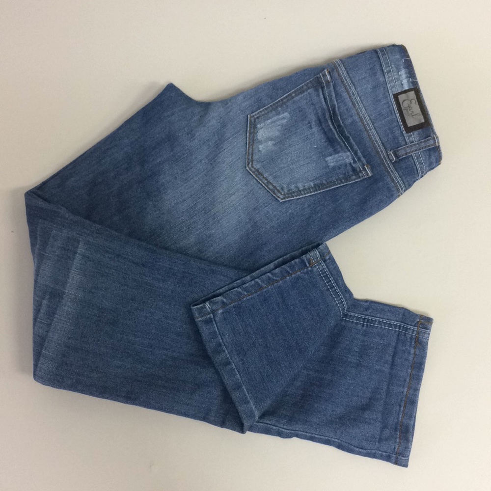Earl Jean Sz 2